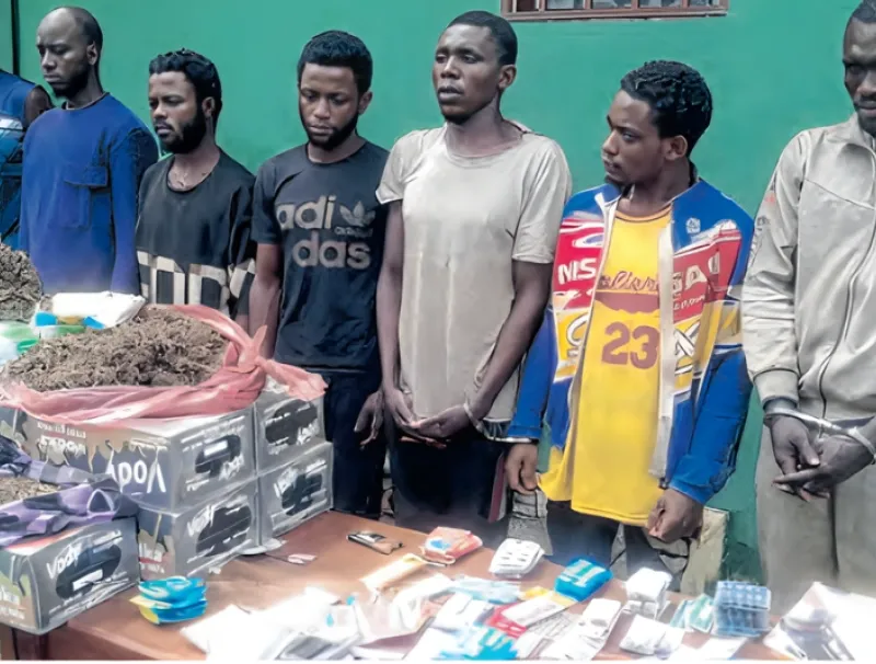 Orpailleurs clandestins à bakoumba