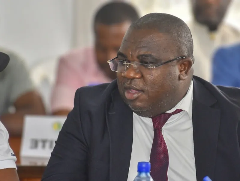 Gilbert Mezui Ngoua, récemment nommé président d’Oyem AC