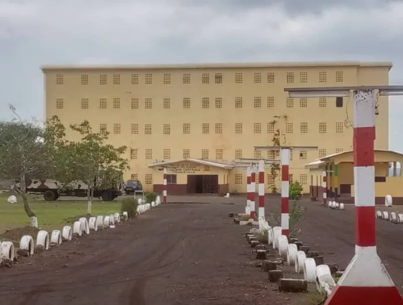 La prison de Yené.