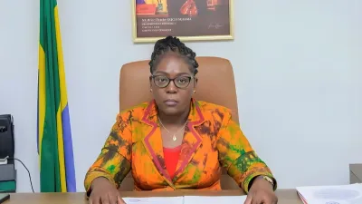 Armande Longo-Moulengui, ministre des Affaires sociales