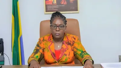 Armande Longo-Moulengui, ministre des Affaires sociales