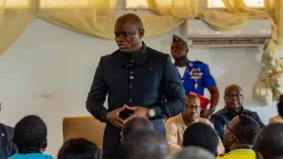 Brice Clotaire Oligui Nguema, président du Gabon, apportant le réconfort de la Nation aux rescapés.