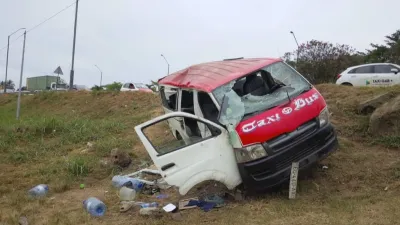 Bus accidenté au Pont-Nomba