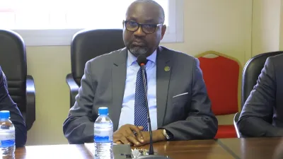 Pr Charles Edgar Mombo, ministre de l'enseignement supérieur