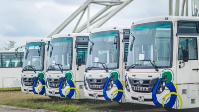 Bus de la Compagnie nationale de transport (CNT)