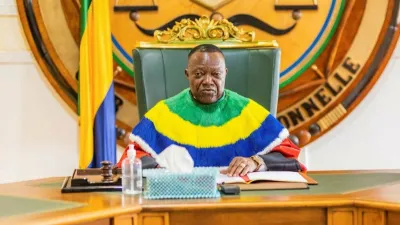 Le président de la Cour constitutionnelle, Dieudonné Aba’a Owono, rendant la décision d’homologation des résultats du RGPL.