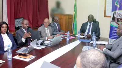 Gilles Nembé, ministre des Mines et des Ressources géologiques présidant l’assemblée générale ordinaire de l’E3MG