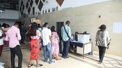 Élections professionnelles au Gabon