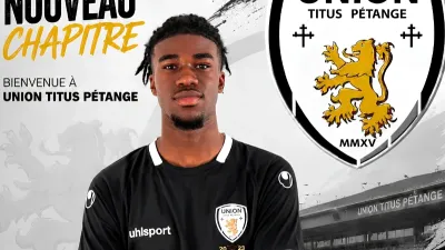Elie Obounou, footballeur international gabonais