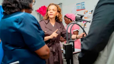 Pr Nkana Ayo-Bivigou, ministre de la santé