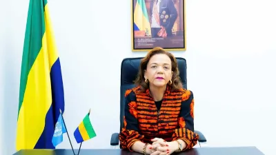  Pr Elza Joséphine Nkana Ayo-Bivigou