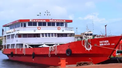 Bateau Esther Miracle