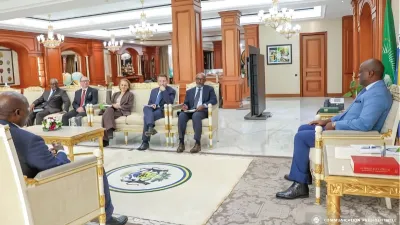 Une phase de la rencontre entre le chef de l’Etat, Brice Clotaire Oligui Nguema, et la délégation du FMI.