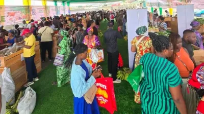 Foire agricole de Nzeng-Ayong