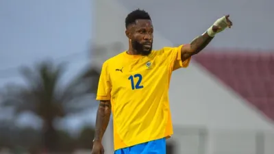 Guelor Kanga, footballeur international gabonais