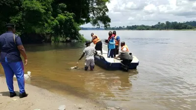 Lac Biweni à Lambaréné