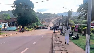 Un pan de la ville de Wongo où les blessés ont promptement été évacués