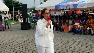 Madeleine Edmée Berre s’adressant samedi à son électorat