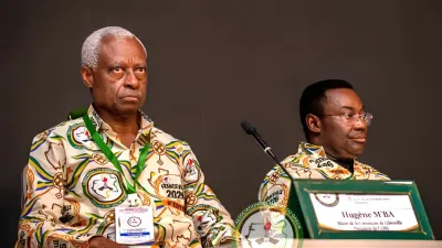 Les maires de Libreville et Franceville