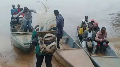 Piroguiers à makouké