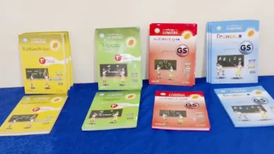 Une vue des manuels scolaires catholiques.