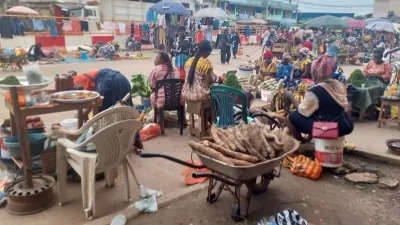 Marché potos de Franceville