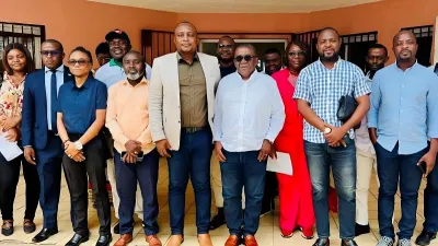 Membres de l’APIC et invités à la fin du café des médias