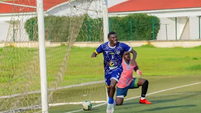 MoIse Lipengue, footballeur professionnel gabonais