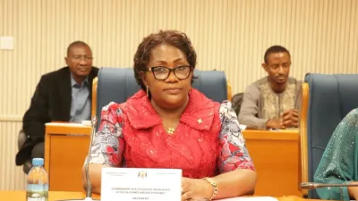La présidente de la Commission des finances, du budget et de la comptabilité, Nicole Jeanine Roboty-Mbou, à la clôture des travaux.