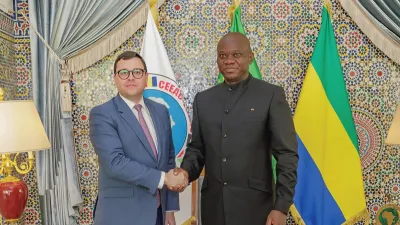 La rencontre entre le chef de l’État, Brice Clotaire Oligui Nguema et la délégation américaine conduite par le sous-secrétaire d'État adjoint américain au Bureau de la population des réfugiés et des migrations, Christian Ehrhardt 