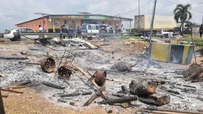 Ce qui reste du lieu qui était occupé anarchiquement par des commerçantes au PK11