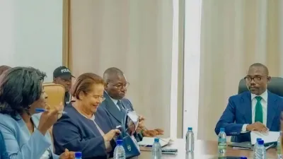 Une phase de la réunion des autorités avec les populations d’Okala.
