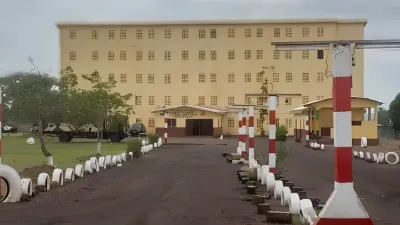 Prison de Yéné, franceville