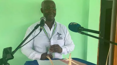 Raymond Ndong Sima, président de l’Alliance patriotique (AP) 