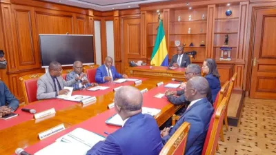 Brice Clotaire Oligui Nguema, président du Gabon a accordé jeudi dernier une audience à une délégation d’opérateurs miniers conduite par le ministre des Mines et des Ressources géologiques, Sosthène Nguema Nguema |DR