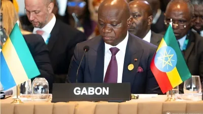 Le président de la République, Brice Clotaire Oligui Nguema, lors des travaux.