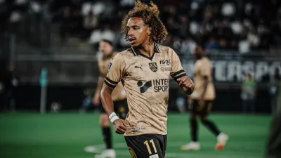 Teddy Averlant Andami, footballeur international gabonais