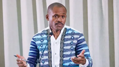 Théophane Nzame-Nze Biyoghe, porte-parole de la présidence de la République