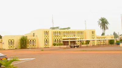 Tribunal de Mouila