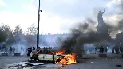 Violences lors de manifestations à Paris