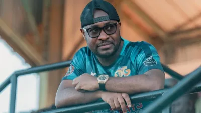 Freddy Koula Moussavou, journaliste