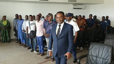 Fernand Paulin Joumas dit Salamba, maire de franceville et les transporteurs de la ville