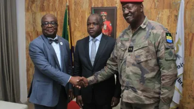 PASSATION DE CHARGE À L’HÔTEL DE VILLE DE LIBREVILLE | DR